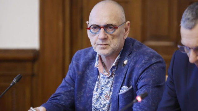 Протестът победи Правителството оттегля бюджета  Снощи разгневени разпределители на дивиденти и